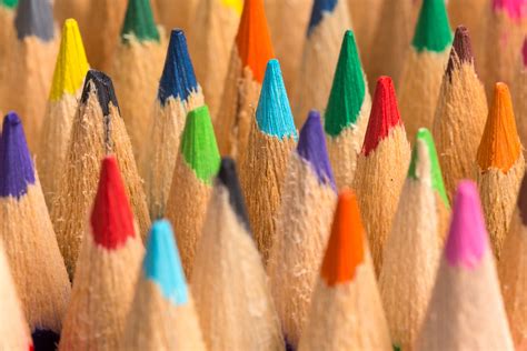 Russian Colors: Pronunciation and Examples