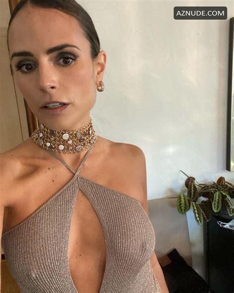 Jordana Brewster Sexy Seen Braless Flaunting Her Nipples At The Annual Elle Women In Hollywood