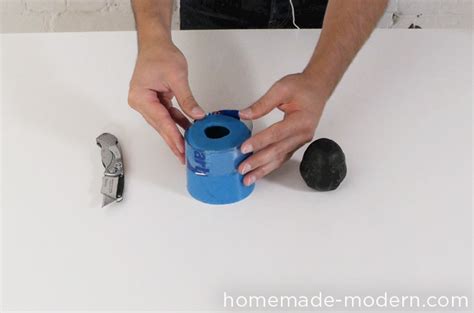 HomeMade Modern EP44 Silicone Mold Making + Concrete Casting