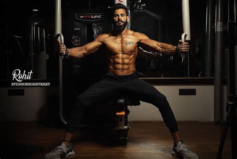 Deslhi Ncr Gym Shoot With Fitness Model Rohit Rao In Reefit Gym