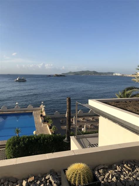 The hotel nautico ebeso is on the beach in figueretes with splendid views of the bay of ibiza. "Ausblick" BG Hotel Nautico Ebeso (Figueretas ...