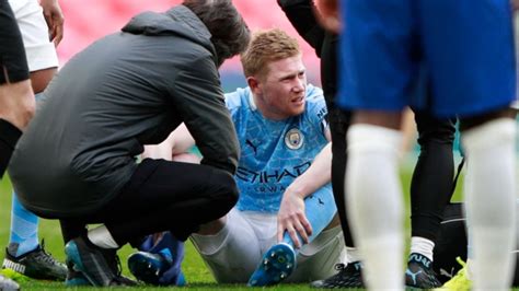 A disappointing evening for manchester city was capped by an injury for kevin de bruyne that saw the midfield star complete less than an hour of their champions league final defeat to chelsea on saturday. Kevin De Bruyne injury update: Pep Guardiola says Man City ...