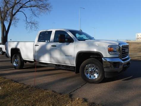 Shopping for a car with bad credit is not going to be easy since your credit score has a lot to do with getting approved for a car loan. RLS Enterprises - Car Dealer in Sioux Falls, SD