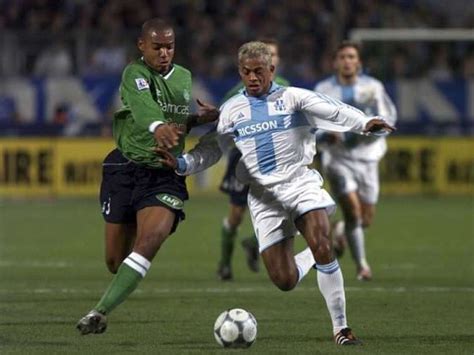Publié le 2 juillet 2021 à 23h10 par d.m. 29 novembre 2000 : Marseille 2-1 ASSE