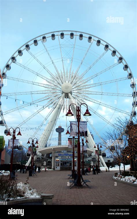 Skywheel On Clifton Hill Entertainment District In Niagara Falls