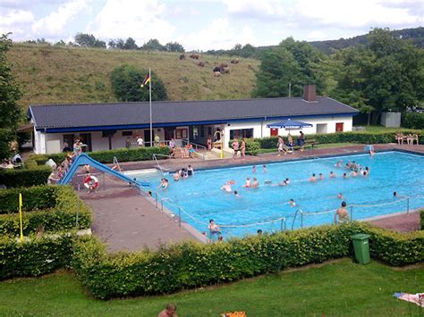 We did not find results for: Freibad Neuenheerse - Stadtwerke Bad Driburg GmbH
