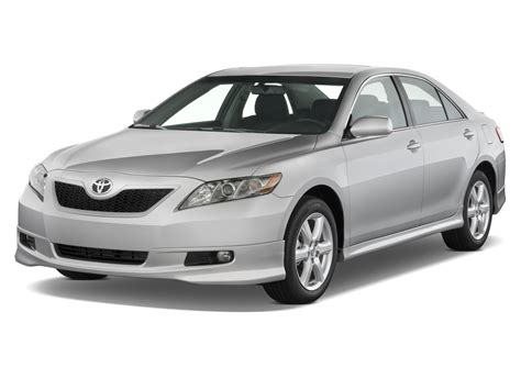 2009 Toyota Camry XLE - Toyota Midsize Sedan Review - Automobile Magazine