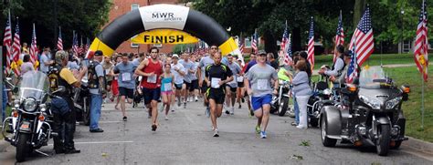 Hundreds Come Out To Run For The Fallen Article The United States Army