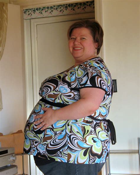 Толстые женщины с огромными животами фото презентация