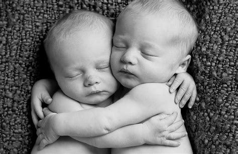 100 Cute Twins New Born Photography You Can Copy 86 Newborn Twin Photos