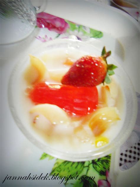Koktail buah pepaya dan nanas. JannahSidek: Air Buah Cocktail yg so yummy..