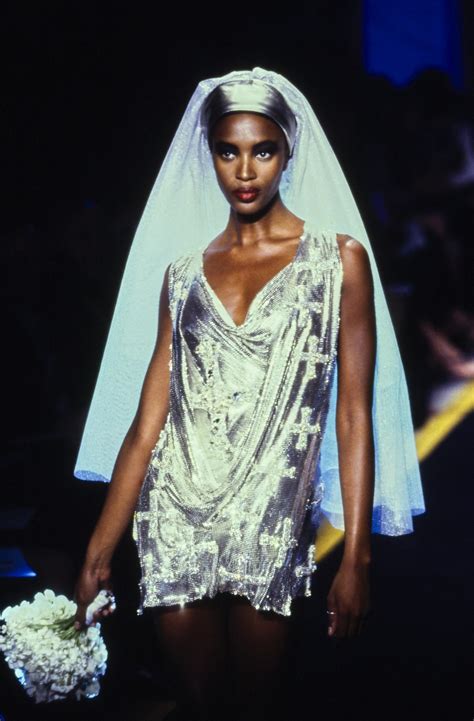 High Fashion Naomi Campbell For Atelier Versace Fall ‘97