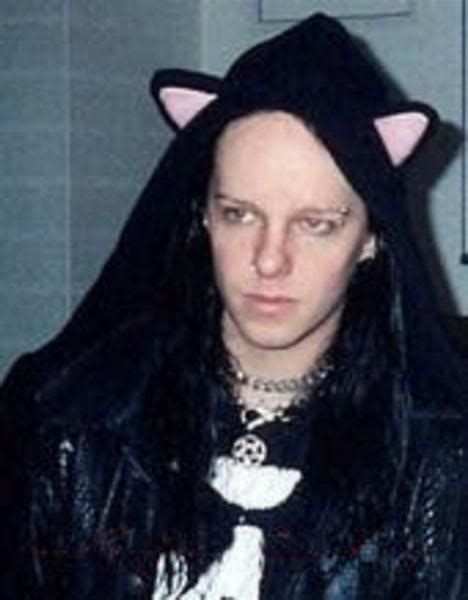 Over the weekend, the rock prodigy not only crushed the drum part from the band's 2004 track duality, but did so while wearing a jay weinberg mask (even though joey jordison was slipknot's drummer on that song). joey's a kitty cat - Joey Jordison Photo (35029184) - Fanpop