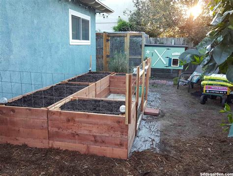 Best Ways To Fill A Raised Garden Bed For Cheap Home Decorating Ideas