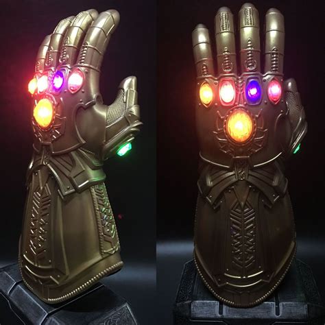 Thanos Glowing Gemstones Lights Infinity War Gauntlet Glove Avengers C