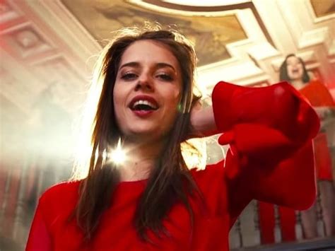 video sima martausová má nový hit nenahraditeľná prekvapila hudbou aj klipom galéria topky sk