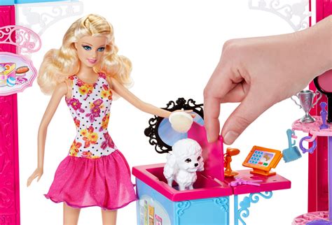 Barbie® Malibu Ave™ Pet Boutique Doll