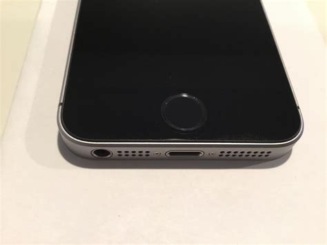 Apple Iphone Se Verizon A1662 Grey 32 Gb Lroq35418 Swappa