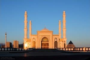 Hazrat Sultan The Largest Mosque In Central Asia Kazakhstan Travel
