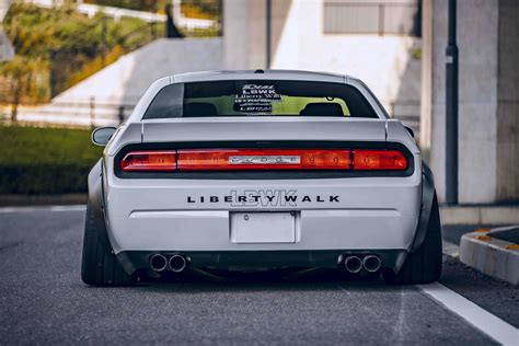 Lb Works Dodge Challenger Liberty Walk リバティーウォーク Complete Car And