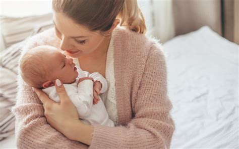 8 Dicas De Como Cuidar De Bebê E Cuidados Necessários