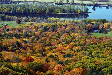 Photos Peak Fall Colors Of The Pioneer Valley From Mt Holyokes