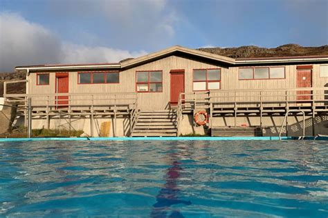 Gvendarlaug Hot Pools In Ijslandse Westfjorden Reislegendenl