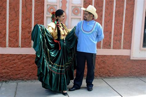 Trajes típicos de Honduras belleza historia y significado de cada uno de los atuendos