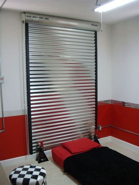 Decorate a car themed bedroom boys race car bedroom, girls sports car bedroom ideas. garage bedroom ideas | Garage Themed Bedroom, New updates ...