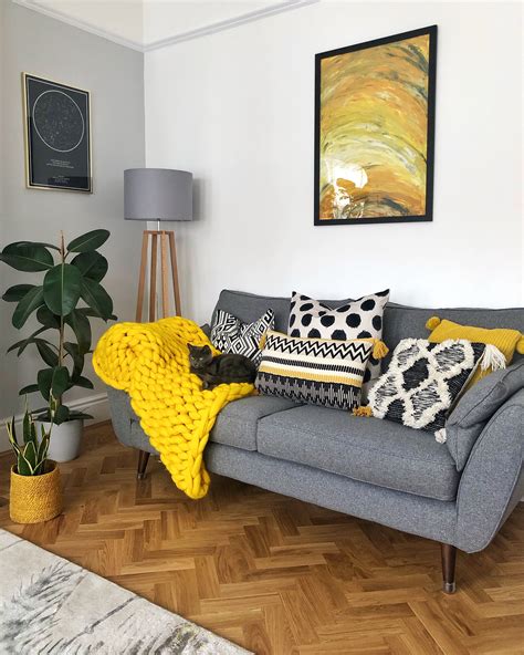 20 Gray Yellow Living Room Decoomo