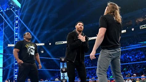 Keith Lee Und Matt Riddle Zerstören Sami Zayn Fotos Wwe