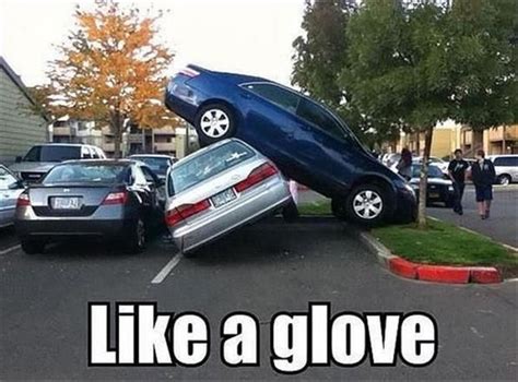 Funny Pictures Of The Day 65 Pics Funny Pictures Bad Parking Humor