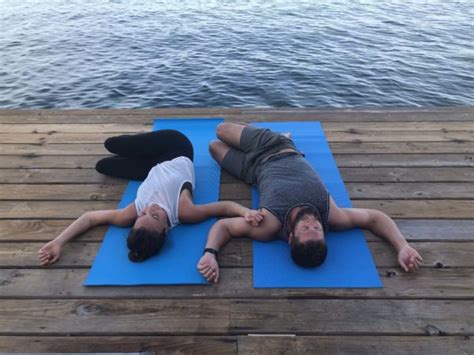 Easy Couples Yoga Poses Youve Got To Try With Your Partner Yoga Medicine