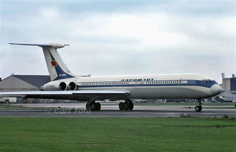 Maybe you would like to learn more about one of these? Ilyushin Il-62 CCCP-86692 | Aeroflot. LHR 1/4/77 | Carl ...