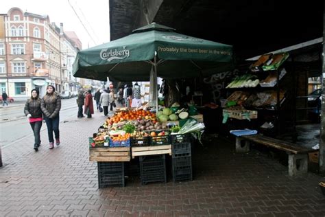 W praktyce jednak oba otrzymały miano „stutysięczników, ponieważ realnie widownię szacowano na ponad 100 tysięcy w przypadku. Chorzów dekadę temu - tak wyglądał. Pamiętasz? 10 lat, a ...