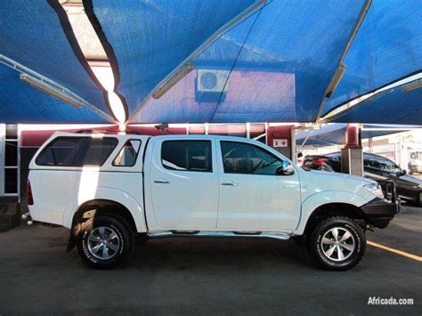 2010 Toyota Hilux Other Double Cab 2 7 Vvti White Cars For Sale In
