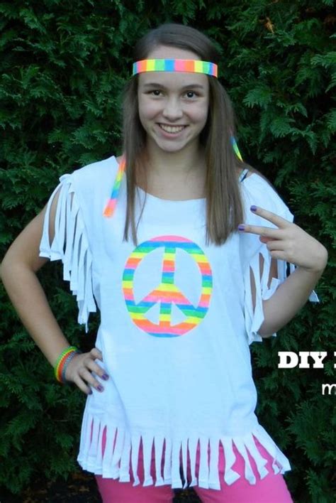 Gone are the days when plus size costumes where boring. 19 DIY Hippie Costume Ideas - Hippie Halloween Costumes You Can DIY