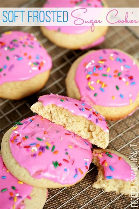 soft frosted sugar cookies better than lofthouse