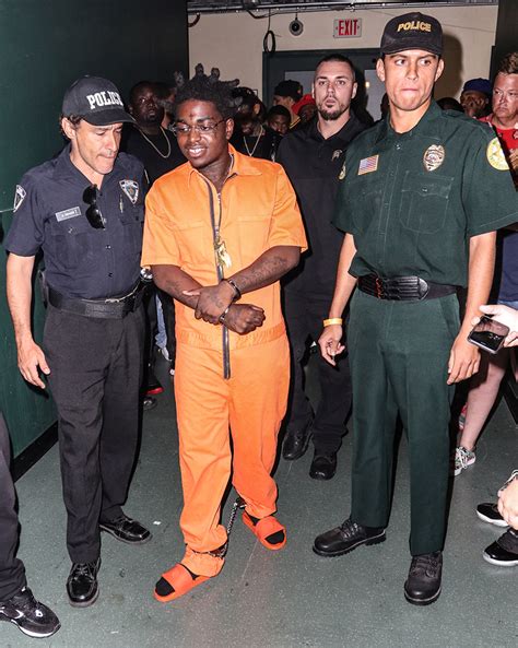 Kodak Blacks Attorney Outraged After Rappers Arrest Photo Was Leaked