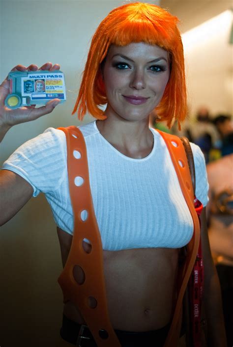 Adrianne Curry As Leelo From The Fifth Element Comic Con I Flickr