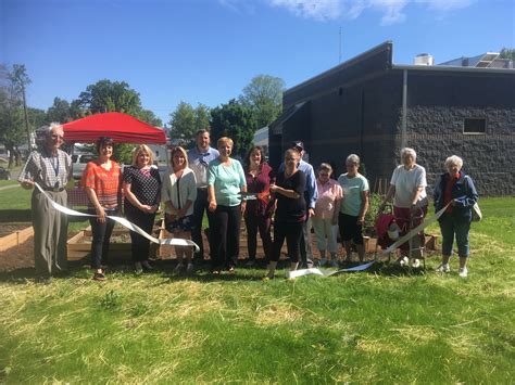 New Garden Gives Seniors A Place To Keep Green Thumbs Active Crawford