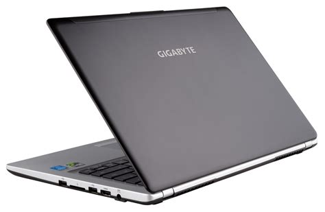 Gigabyte P34G v2 14-inch gaming laptop review - Review - Laptops ...