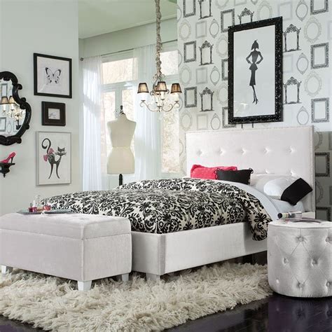 Jennifer taylor home aspen vertical tufted headboard platform bed set king cloud white velvet. Young Parisian White Velvet Bed Set Standard Furniture | FurniturePick