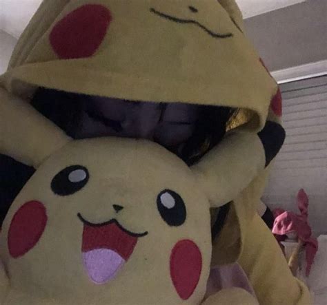 Pfp Idea Pikachu In 2023 Swag Pics Cute Icons Cute Selfie Ideas