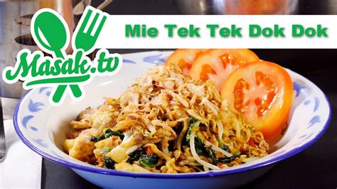 Mie goreng topping seafood spesial yang lezat. Mie Goreng Tek tek dok dok a.k.a Tekdok | Resep #228 - YouTube