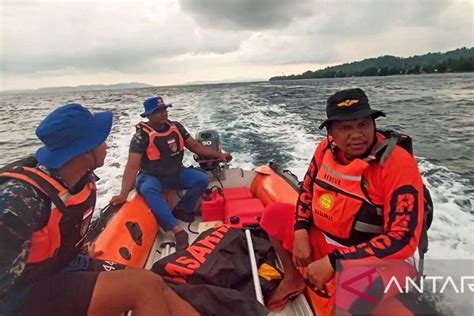 Tim SAR Gabungan Masih Cari Nelayan SBB Yang Hilang Di Laut ANTARA