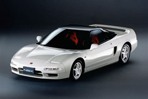 The first nsx was sold to george lucas but possibly the most influential automotive apostle of honda engineering was. Honda NSX (1990-2005) | Auto55.be | Retro