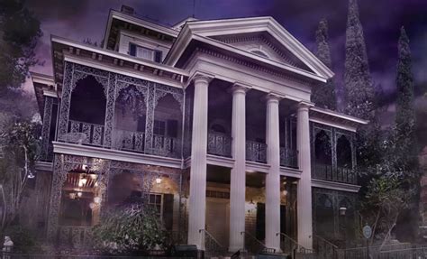 Disneylands Haunted Mansion Will Close For Months Long Restoration