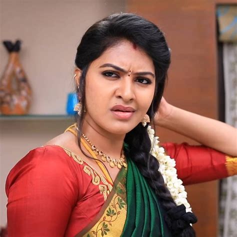 Tamil Serial Actress Rachita Mahalakshmi Saree Photos Hd Gallery