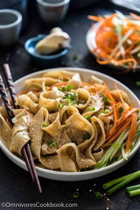 Chinese noodles, mushrooms, canola oil, vegetable broth, beef broth and 6 more. 17 Best Chinese Noodles Recipes | Omnivore's Cookbook